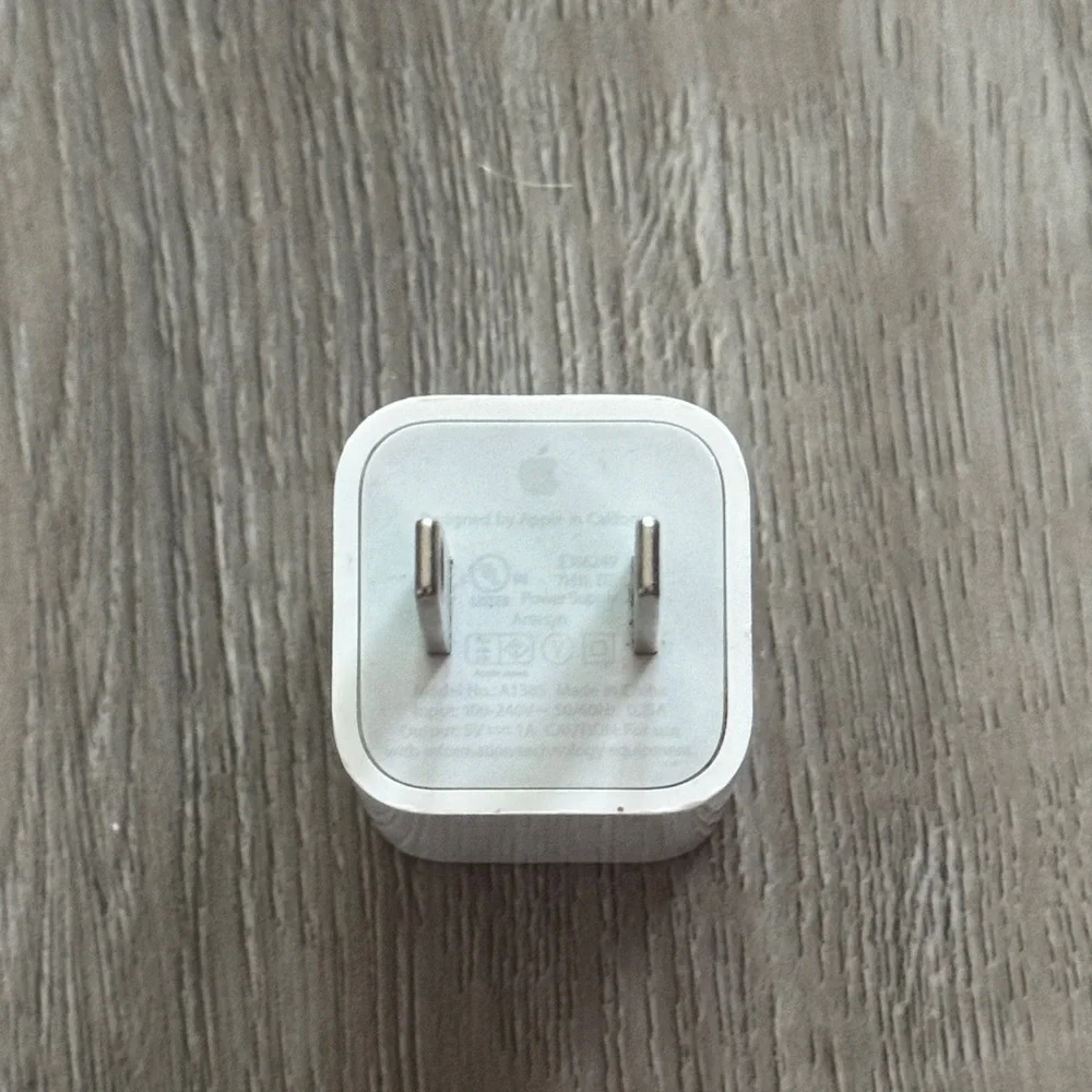 Apple USB Power Adapter
